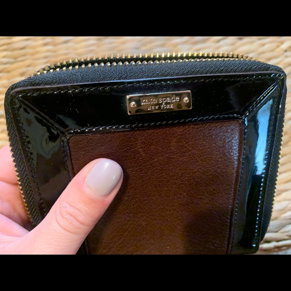Kate Spade Wallet - Picture 2 of 6